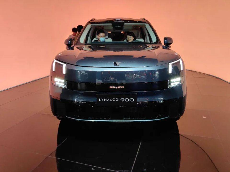 2025上海车展：领克900(图1)