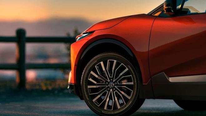 2026款丰田C-HR自研紧凑型纯电SUV5秒破百带换挡拨片(图6)