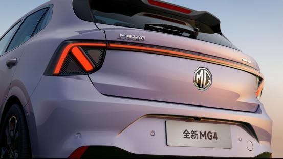双车升级火力全开MG52026款置换惊喜价599万元起Cyberster2026款3198万起(图6)