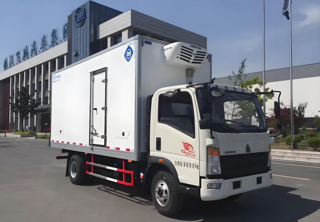 镇江的汽车工业发展简史：造醋下面条兼职也造车(图19)