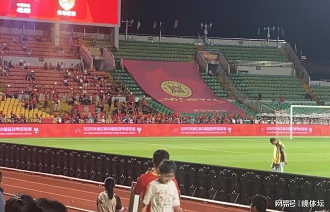 中甲综述：广州豹让2追4大逆转广西赛季首胜+重庆11轮不败(图3)