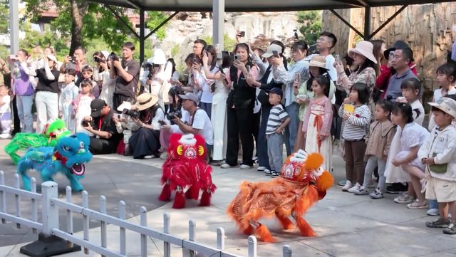 “99元门票+萝卜干炒饭”套餐“苏超”太香了！(图4)