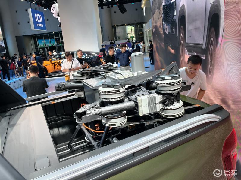 2025成都车展：长安猎手K50新车型售1279万元起(图5)