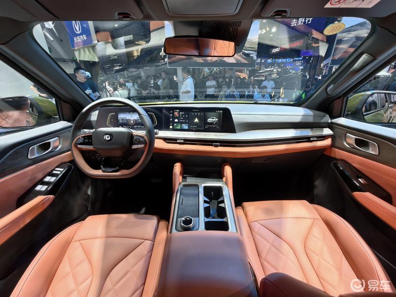 2025成都车展：长安猎手K50新车型售1279万元起(图6)