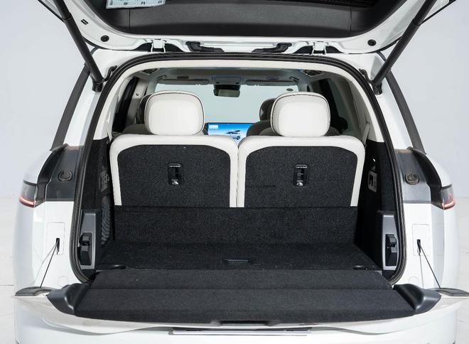 30万级新能源大型SUV强强对决深蓝S09和领克900怎么选？(图11)