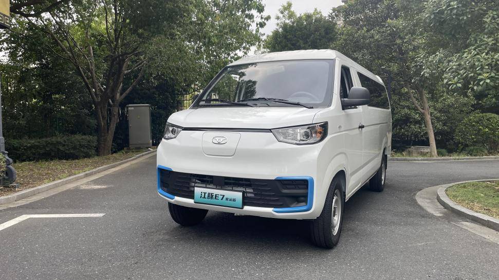 实测续航超400km！城配物流迎来“跨城无忧”新标杆(图1)