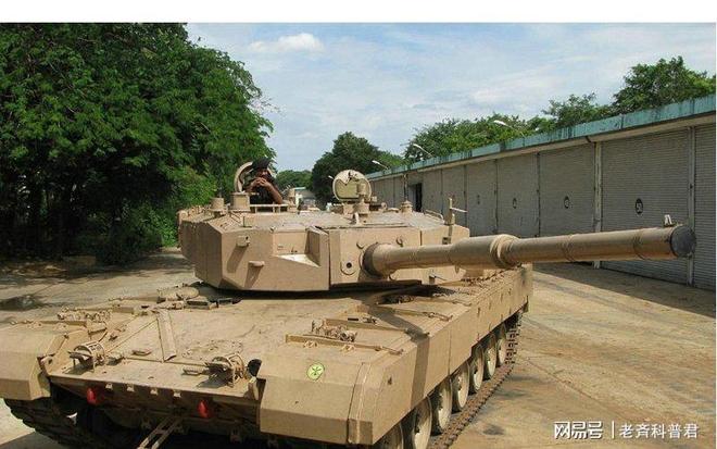 导弹打自己、给武器开光迷之自信的印度军工能有多“抽象”？(图9)