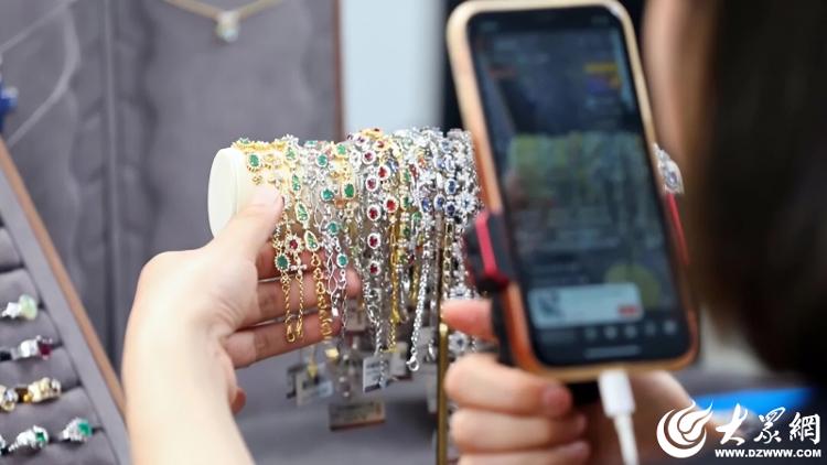 潍坊昌乐：“宝石之都”的产业新路(图3)