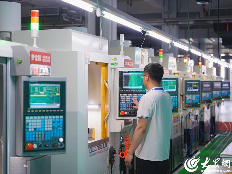 潍坊昌乐：“宝石之都”的产业新路(图4)