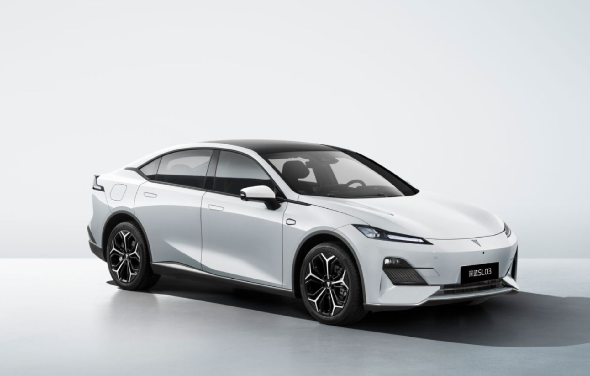 论增程的逆袭从嘲讽到跟风(图3)