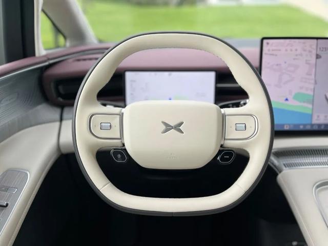 试驾小鹏X9增程版！千里续航只是开胃大型MPV也能“一周一充”(图6)