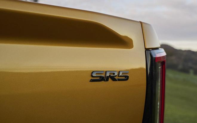 全球销量第一的皮卡！丰田第9代海拉克斯正式发布！(图3)