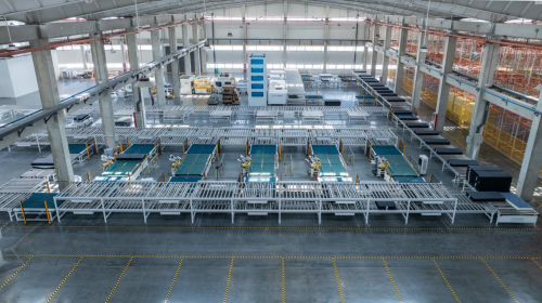 环球时报探访运时通超级工厂运时通华东工厂打造1200米床垫智能制造工业40生产线从技术到品质硬核诠释中国制造的创新力量！(图4)