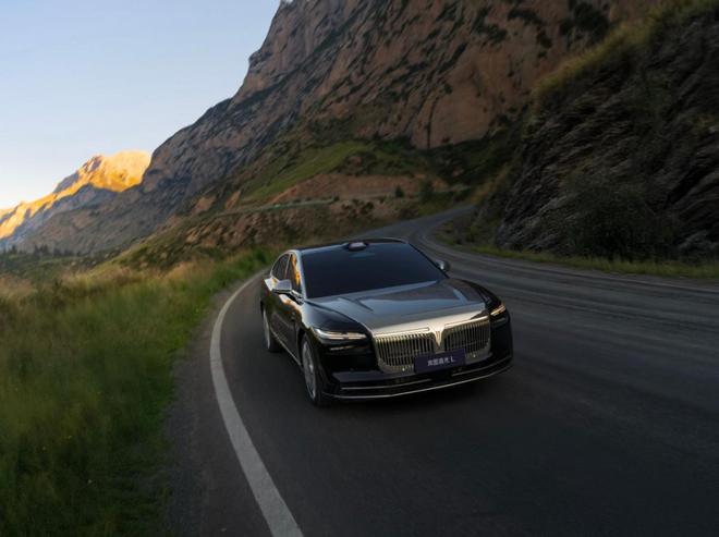 岚图追光L对BBA实施降维打击豪华混动市场迎来破晓时刻(图8)