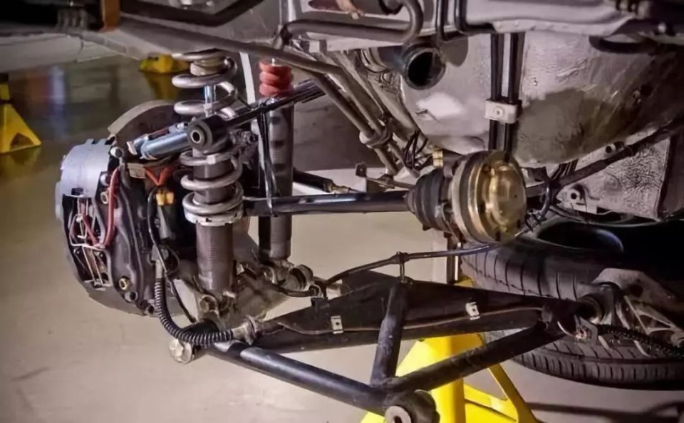 无人驾驶矿卡跑出运输“加速度”