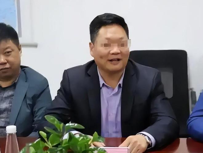 史上最牛骗子假冒国务院高官不骗财不骗色只为做贡献？(图4)