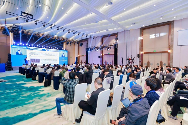 2025中国汽车工程学会越野车技术分会第十七届学术年会暨特种车辆大会圆满闭幕(图1)