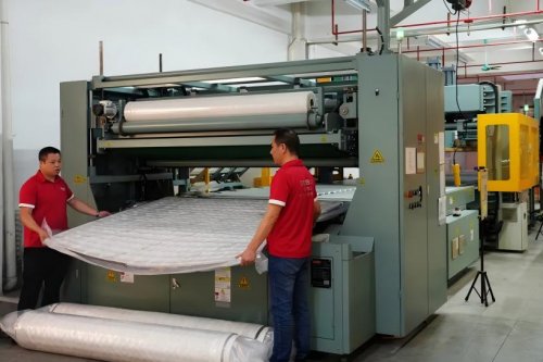 环保床垫怎么选?东宝床垫打造开放式工厂(图3)