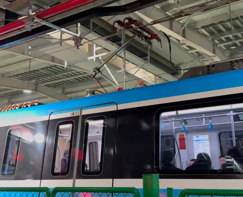 “黑科技”攻坚让高铁用上国产受电弓(图3)