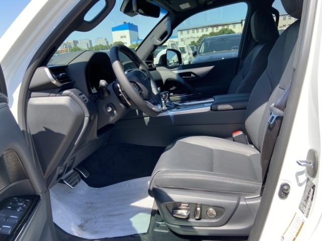 2025款雷克萨斯LX600运动版现车颜色可选体现硬派的越野风格(图2)