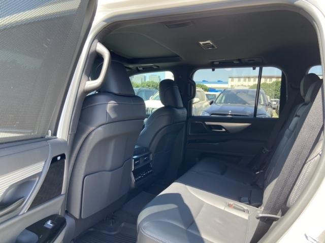 2025款雷克萨斯LX600运动版现车颜色可选体现硬派的越野风格(图7)