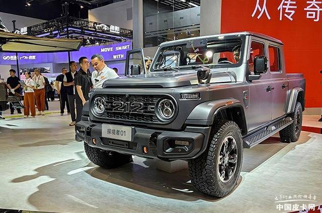 纯电57秒破百混动续航超千公里！2026北京车展皮卡大爆发(图1)