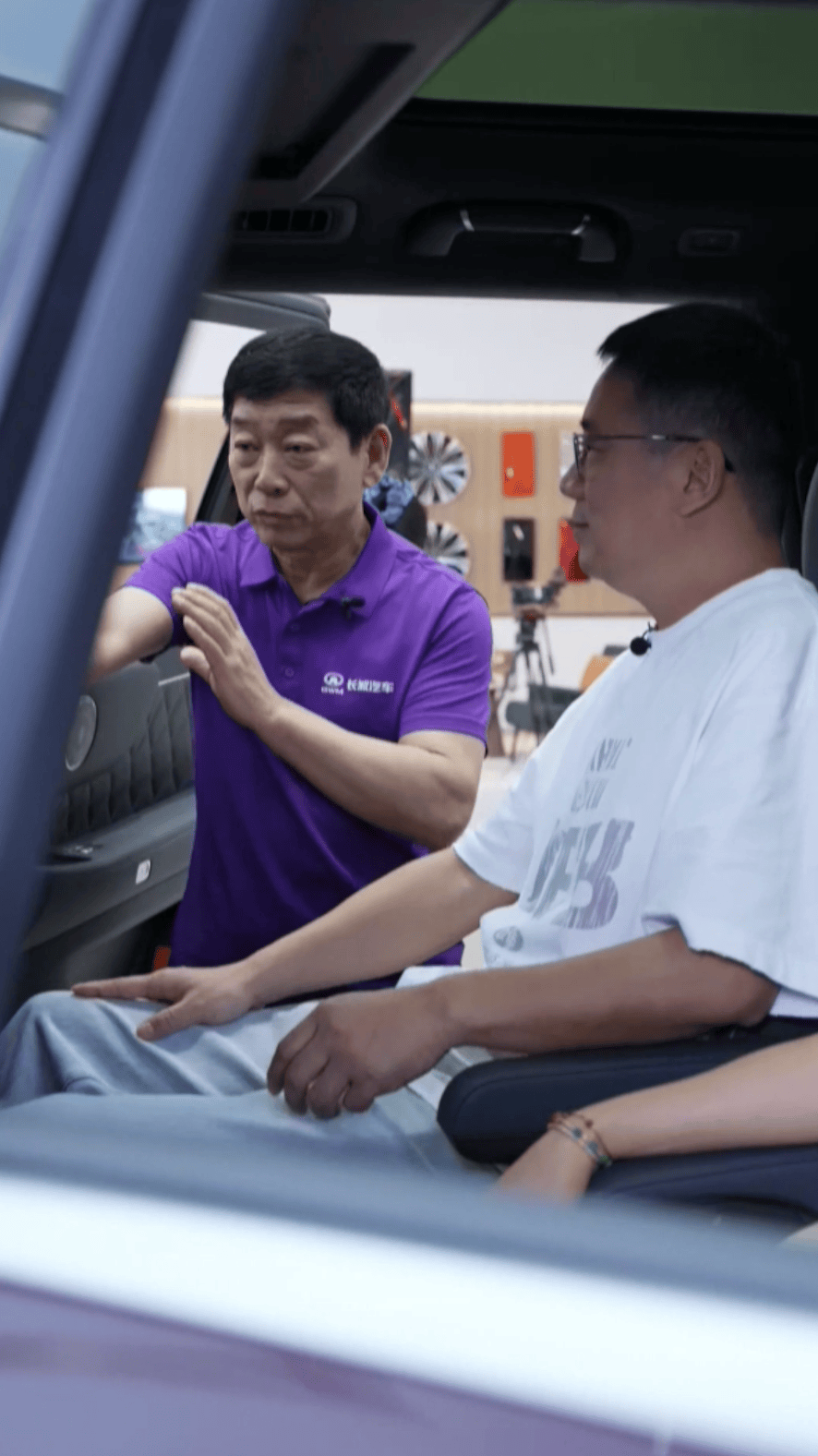 魏牌V9X：在浮躁的时代里重新定义“信任锚点”(图1)